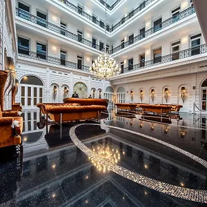 Prestige Budapesta